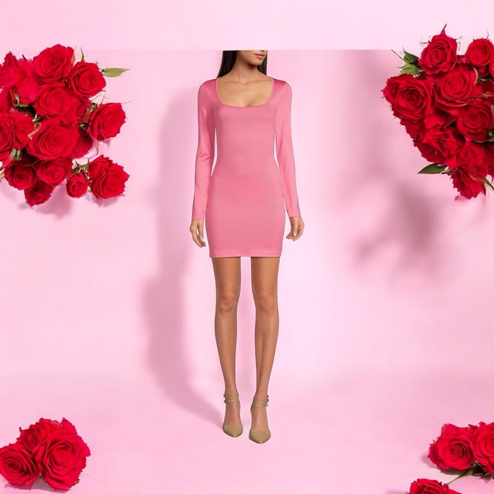 Gianni Bini pink scoop neck, long sleeve